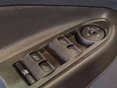 Used 2014 Ford Escape Titanium image 27