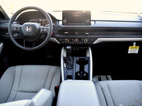 New 2025 Honda Accord SE image 12