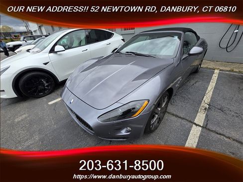Used 2011 Maserati GranTurismo Convertible RWD image 1