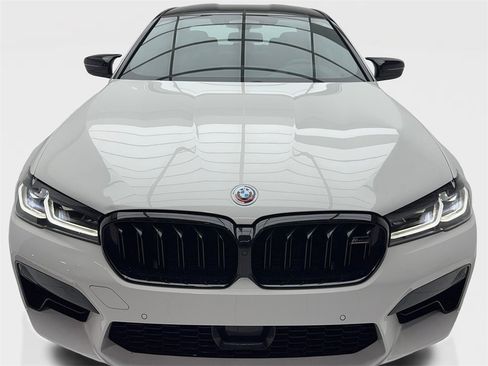 Used 2023 BMW M5 w/ Competition Package image 4