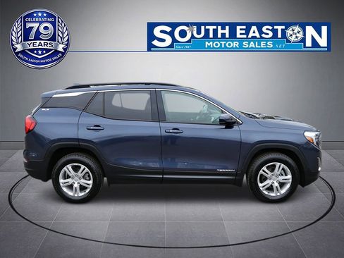 Used 2019 GMC Terrain SLE w/ Driver Convenience Package AWD/4WD image 8