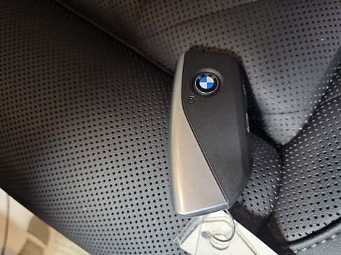 New 2026 BMW X5 xDrive40i w/ M Sport Package image 37