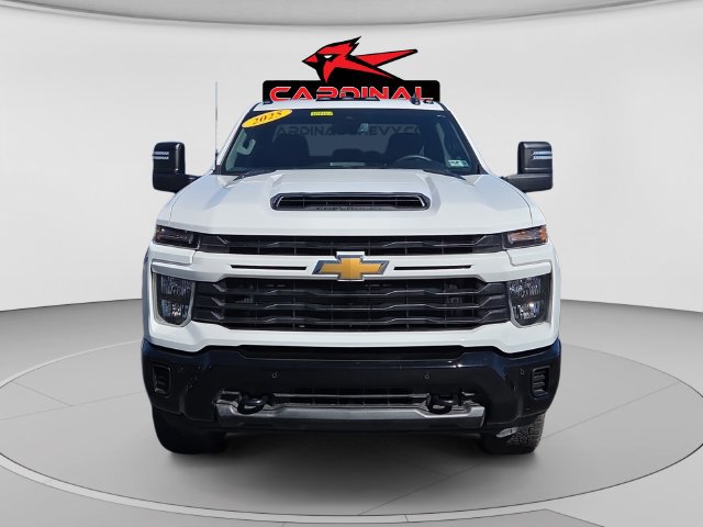 Used 2025 Chevrolet Silverado 2500 Custom w/ Custom Value Package AWD/4WD image 8