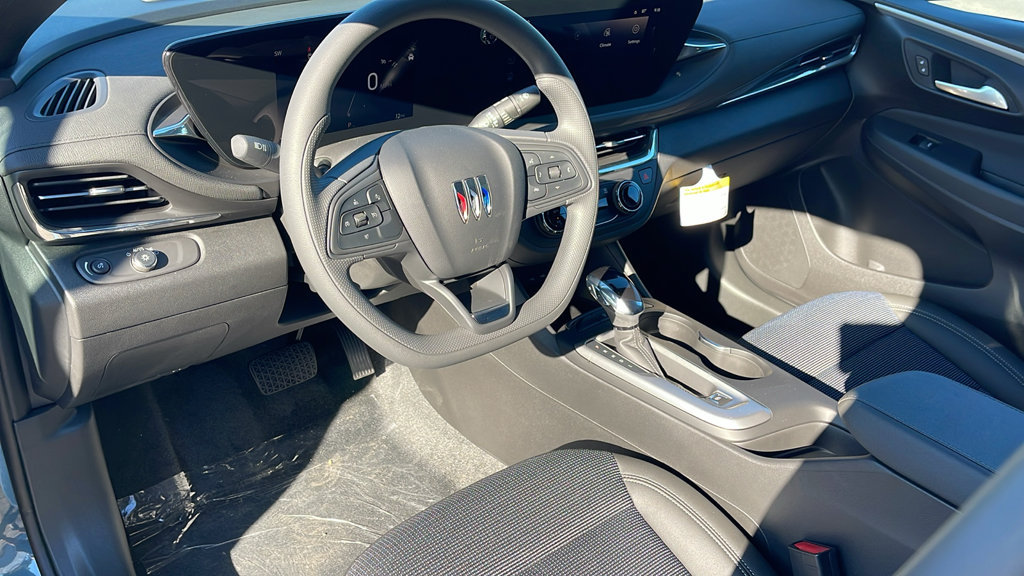 New 2026 Buick Envista Preferred FWD image 30
