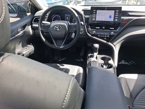 Used 2024 Toyota Camry SE w/ Convenience Package FWD image 8