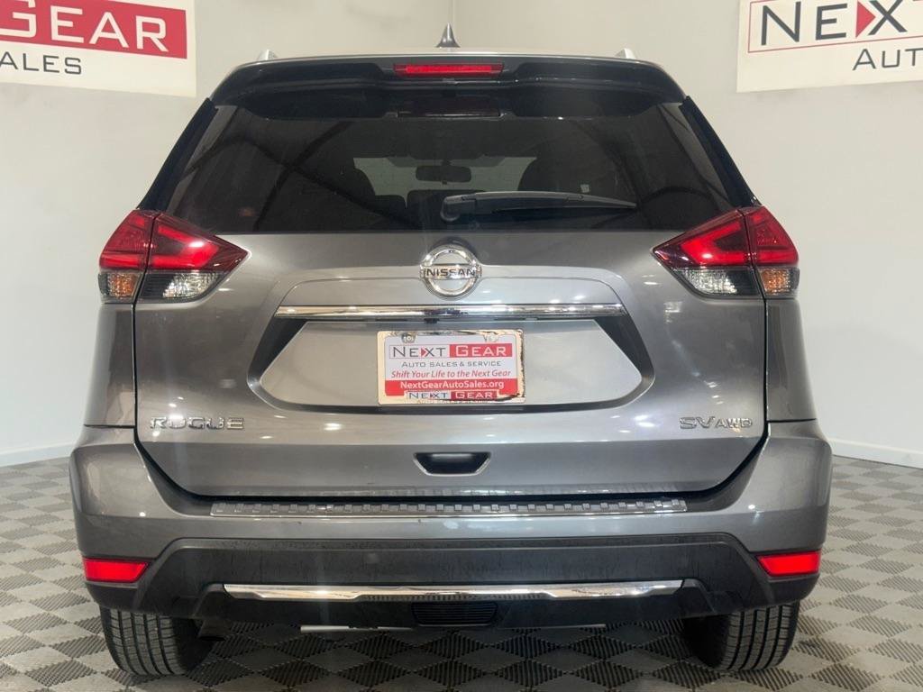 Used 2017 Nissan Rogue SV AWD/4WD image 7