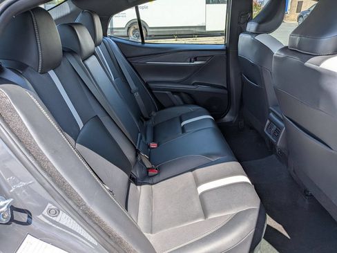 Used 2025 Toyota Camry SE FWD image 29