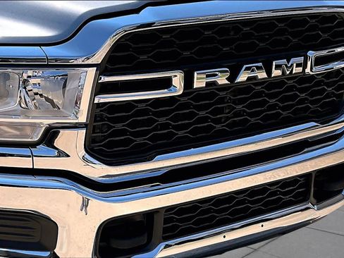 Used 2022 RAM 2500 Tradesman AWD/4WD image 23