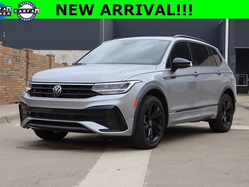 Used 2024 Volkswagen Tiguan SE R-Line w/ MDO Package, Three-Row FWD image 1