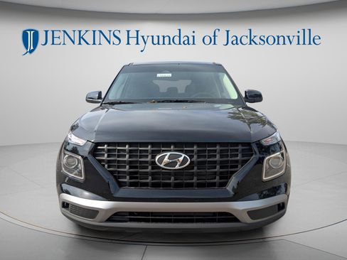 New 2026 Hyundai Venue SE FWD image 8