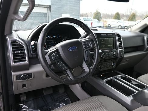 Used 2015 Ford F150 XLT w/ Equipment Group 302A Luxury image 27