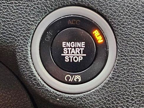 Used 2019 Dodge Charger SXT w/ Driver Confidence Group RWD image 20