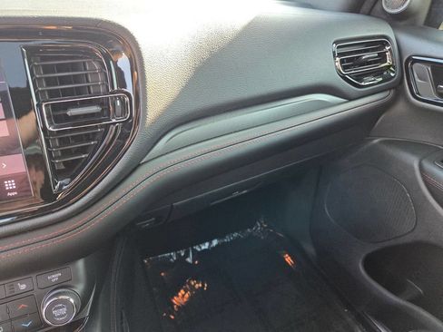 Used 2023 Dodge Durango R/T RWD image 31