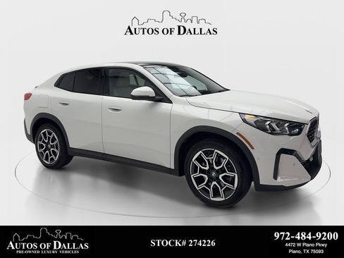 Used 2025 BMW X2 xDrive28i AWD/4WD image 1