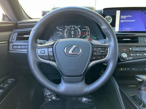 Used 2025 Lexus ES 350 w/ Premium Package FWD image 45