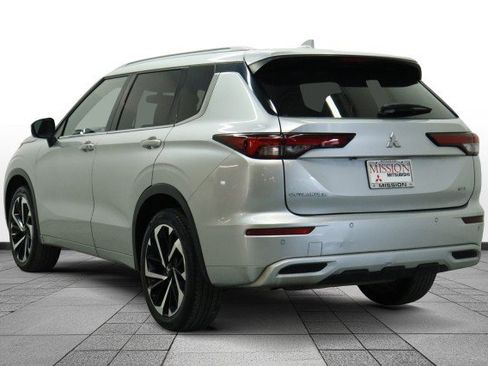 Used 2022 Mitsubishi Outlander SEL FWD image 5