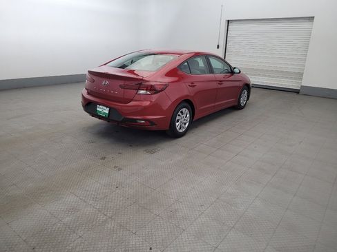 Used 2019 Hyundai Elantra SE FWD image 9