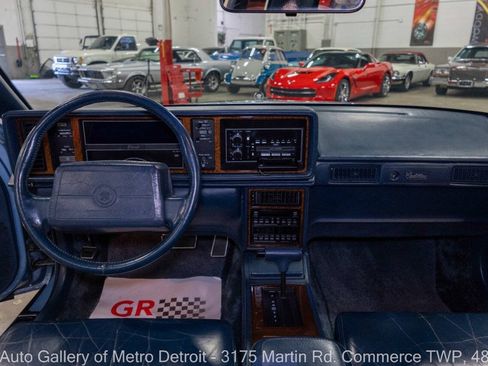 Used 1990 Cadillac Eldorado Coupe FWD image 16