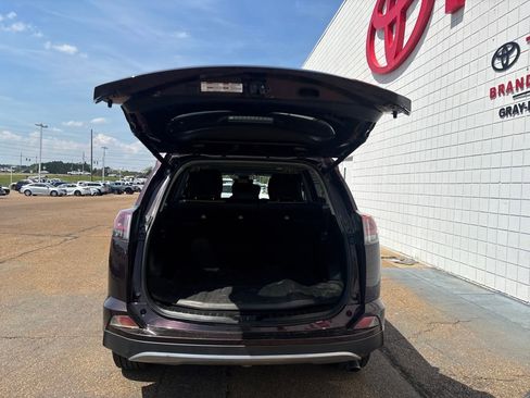 Used 2017 Toyota RAV4 Limited image 30