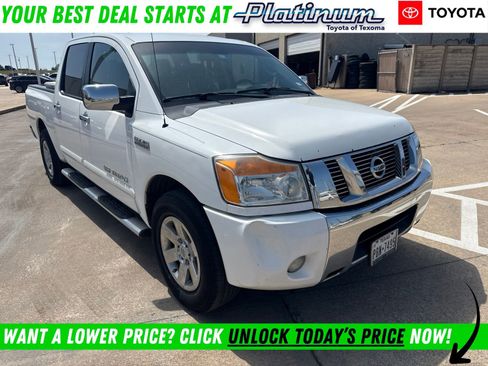 Used 2012 Nissan Titan SV w/ SV Value Truck Pkg RWD image 1
