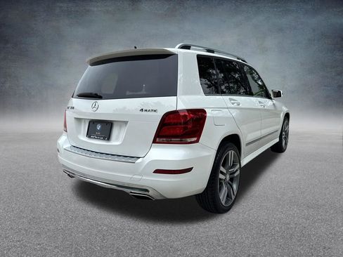 Used 2013 Mercedes-Benz GLK 350 4MATIC image 5