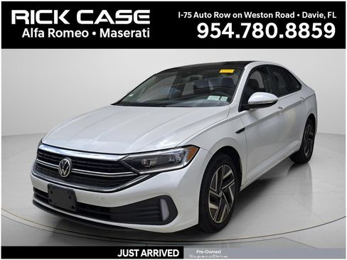 Used 2023 Volkswagen Jetta SEL FWD image 1