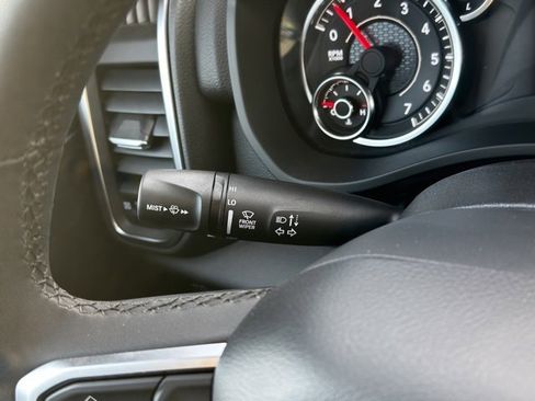 Used 2025 RAM 1500 Big Horn image 27