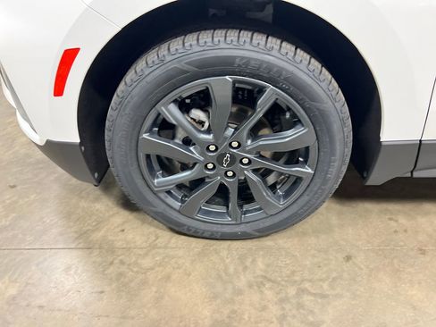 Certified 2022 Chevrolet Equinox RS w/ RS Leather Package image 10