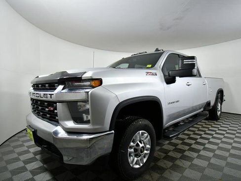 Used 2022 Chevrolet Silverado 3500 LT image 6