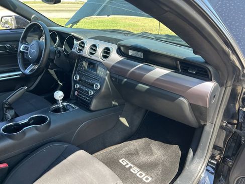 Used 2015 Ford Mustang GT image 13