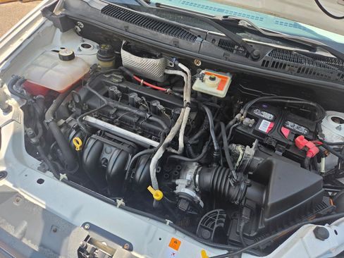Used 2011 Ford Transit Connect XLT FWD image 28