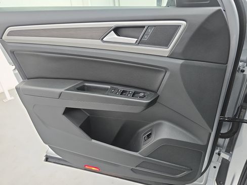 Used 2019 Volkswagen Atlas SE w/ Panoramic Sunroof Package image 28