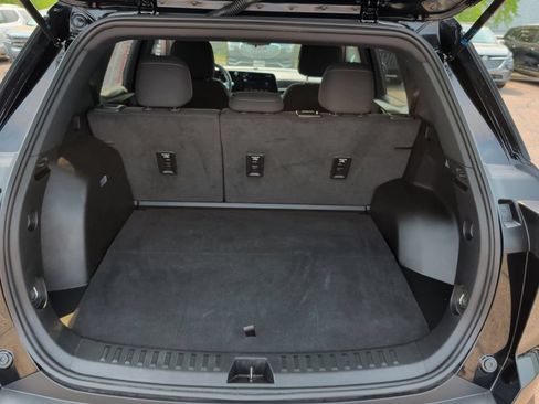 Used 2025 Chevrolet Equinox LT AWD/4WD image 27