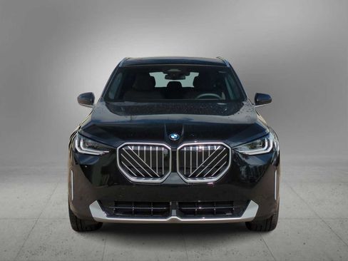 New 2026 BMW X3 xDrive30 w/ Premium Package image 3