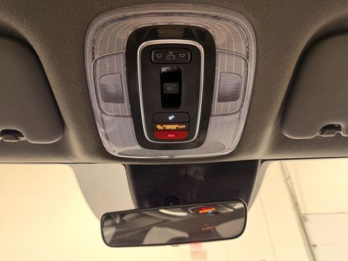 Used 2025 Hyundai Elantra SEL image 19