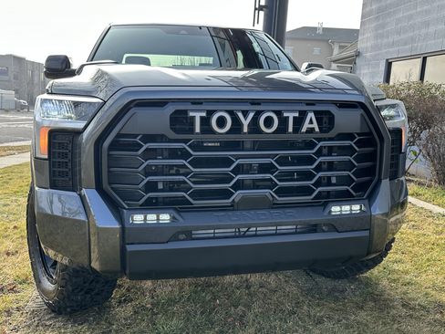 Used 2025 Toyota Tundra Limited w/ TRD Off-Road Package image 4