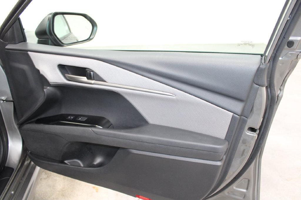 Used 2025 Toyota Camry SE FWD image 22