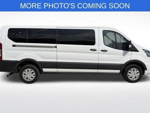 Used 2023 Ford Transit 350 XLT image 3