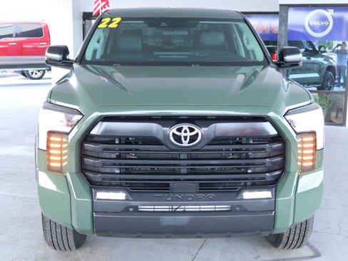 Used 2022 Toyota Tundra SR5 w/ SR5 Premium Package RWD image 10