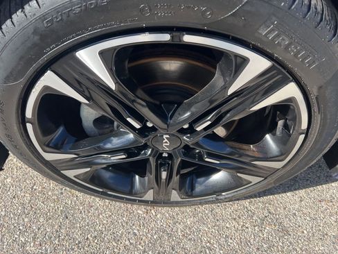 Certified 2023 Kia K5 GT-Line image 43