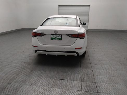 Used 2024 Nissan Sentra SV FWD image 7