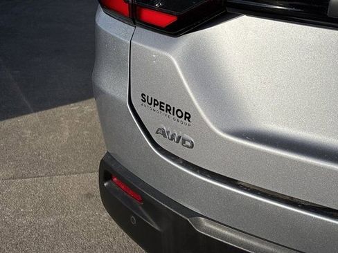 Used 2024 Honda Pilot EX-L image 6