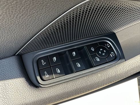 Certified 2026 Porsche Panamera w/ Premium Package RWD image 20