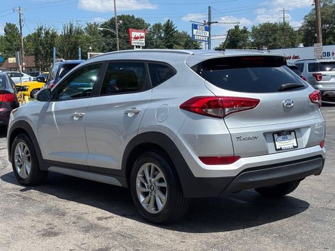Used 2017 Hyundai Tucson SE w/ SE Popular Package 02 FWD image 6