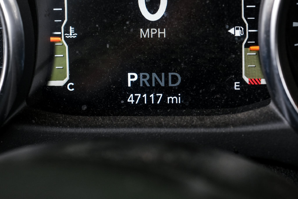 Used 2021 Jeep Wrangler Unlimited Sport AWD/4WD image 3