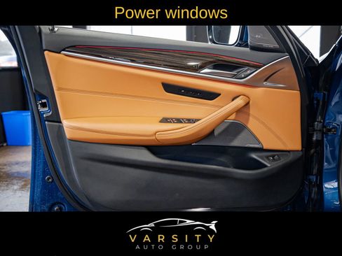 Used 2022 BMW 530i xDrive 530i xDrive w/ Premium Package image 31