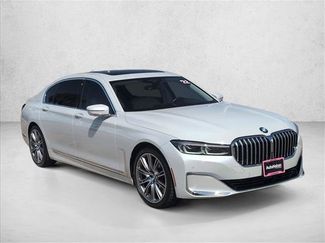 Used 2022 BMW 750i xDrive w/ Executive Package AWD/4WD video 3