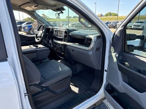 Used 2023 Ford F250 XL w/ FX4 Off-Road Package AWD/4WD image 14
