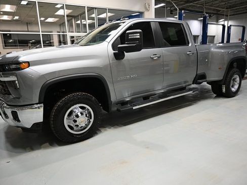 Used 2024 Chevrolet Silverado 3500 LT w/ All Star Edition image 9
