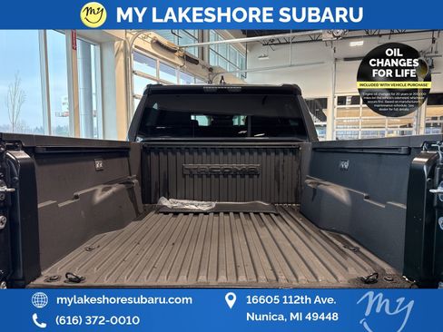 Used 2024 Toyota Tacoma SR w/ SR Upgrade Package AWD/4WD image 25